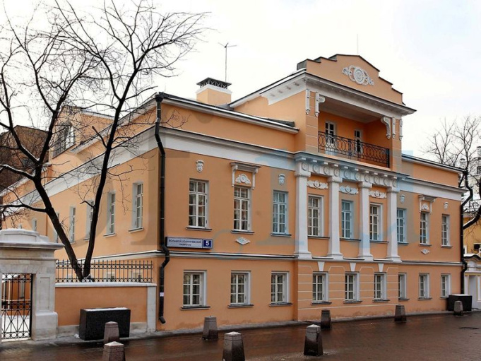 Лифт для люстры LIFTEL-400 – особняк в Волгограде